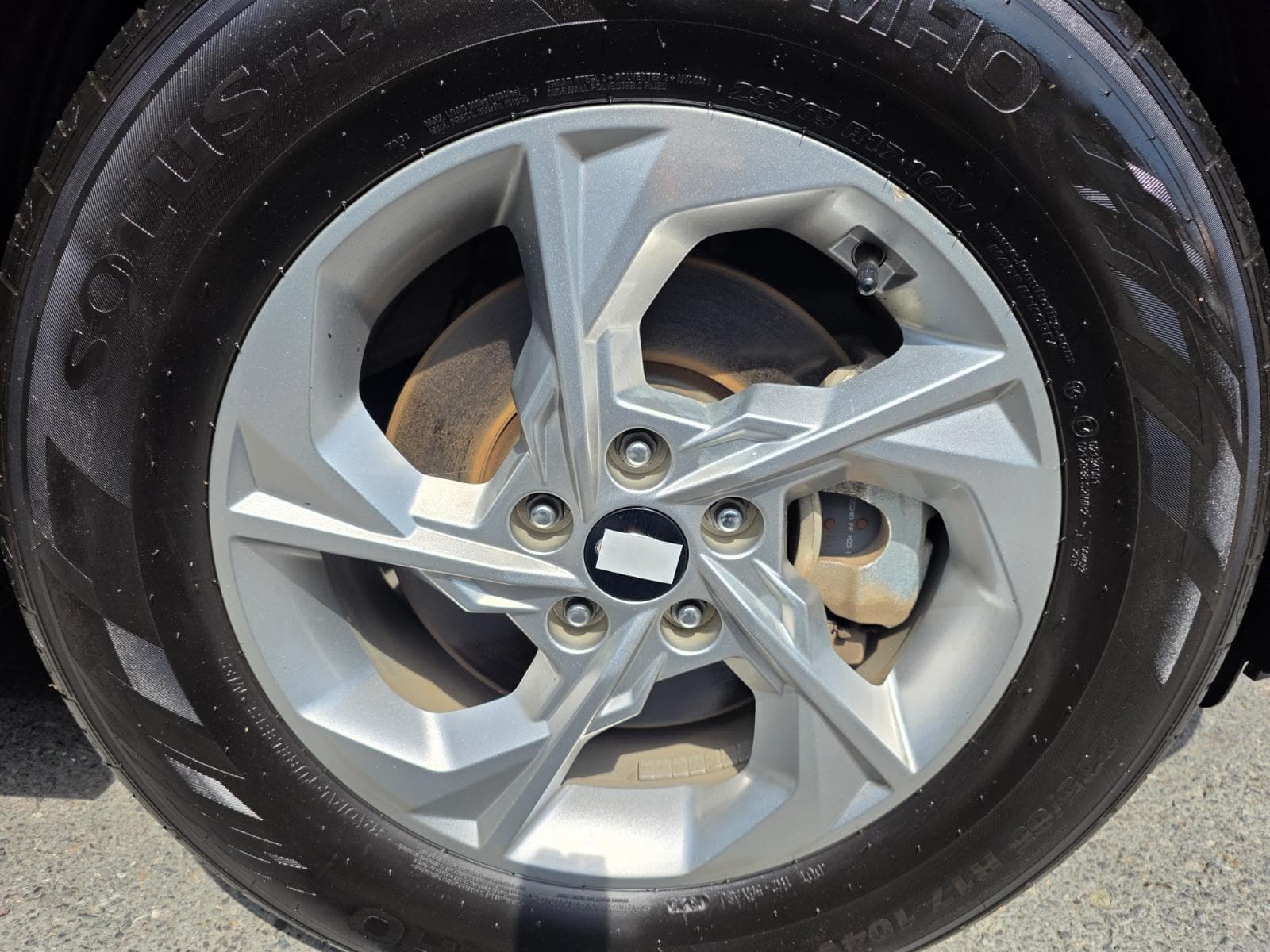 Tires, wheels and underbody photo slot 95