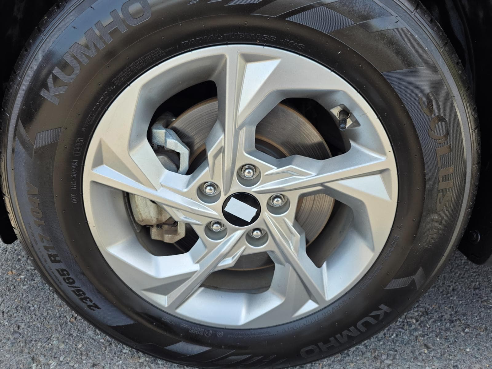 Tires, wheels and underbody photo slot 104