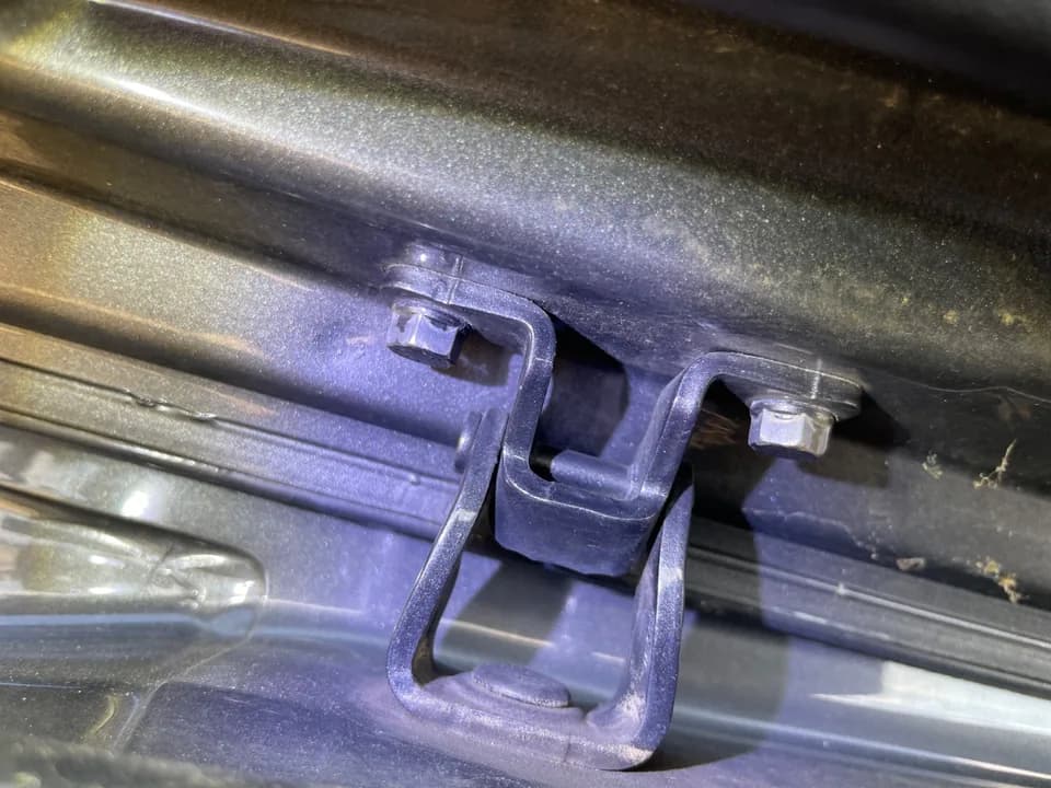 Engine bay, bolts and trunk inspection photo 58