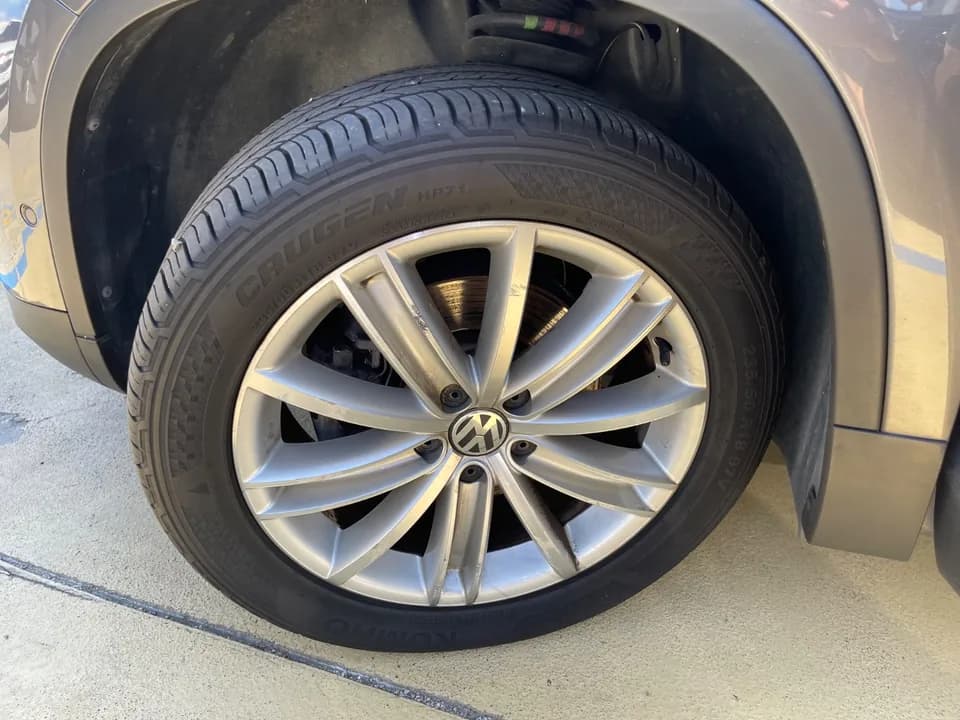 Tires, wheels and underbody inspection photo 74