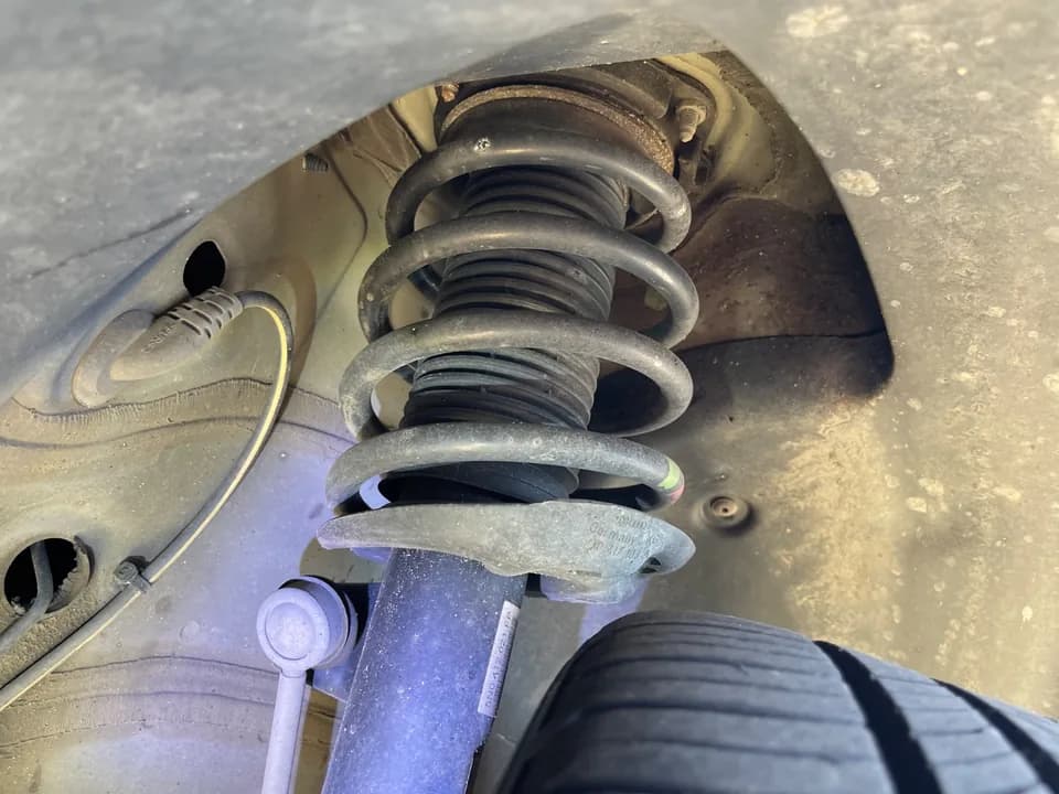 Tires, wheels and underbody inspection photo 79