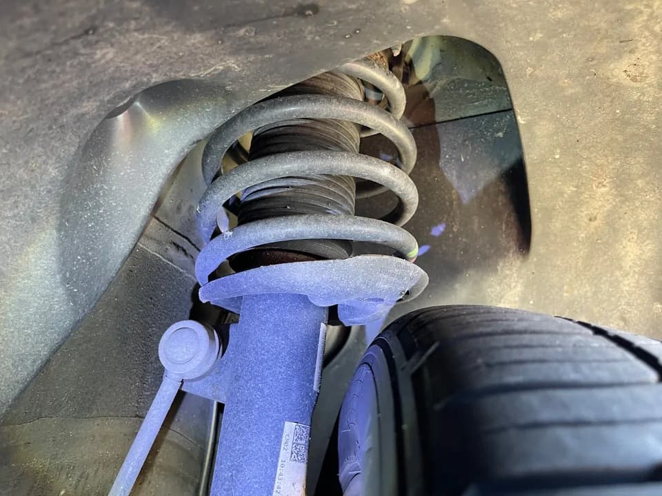 Tires, wheels and underbody inspection photo 85